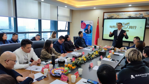 著名經(jīng)濟(jì)學(xué)家陳湛勻教授：資本向善，與有情懷的人同行