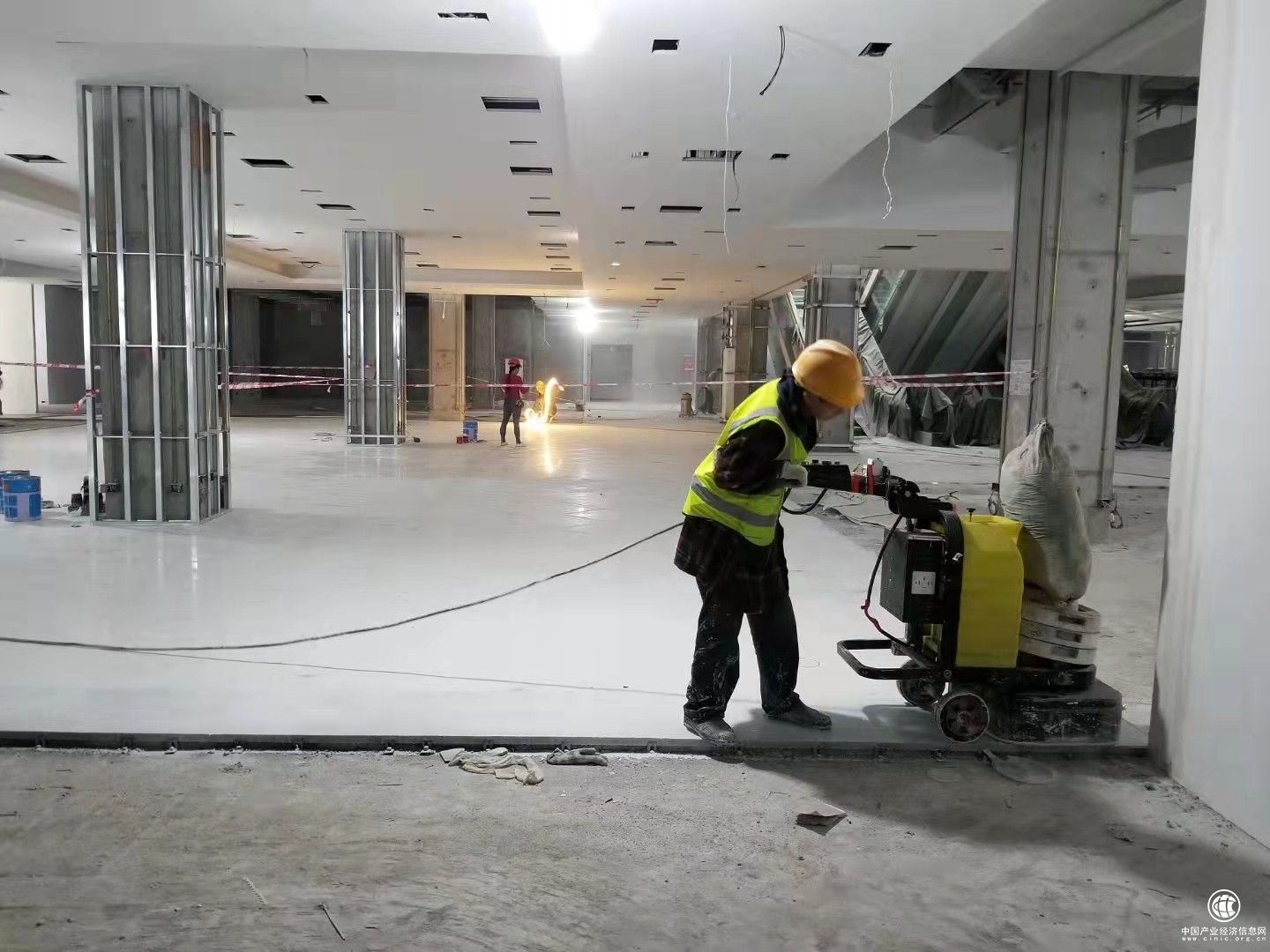  創(chuàng)造潔凈環(huán)境，樂享健康生活——四川大偉環(huán)境治理