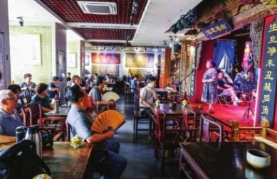 走進演出空間與戲劇 時代的光影隨行于藝術