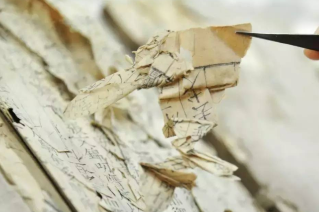 歷時八年 珍貴古籍《天祿琳瑯》的修復之路