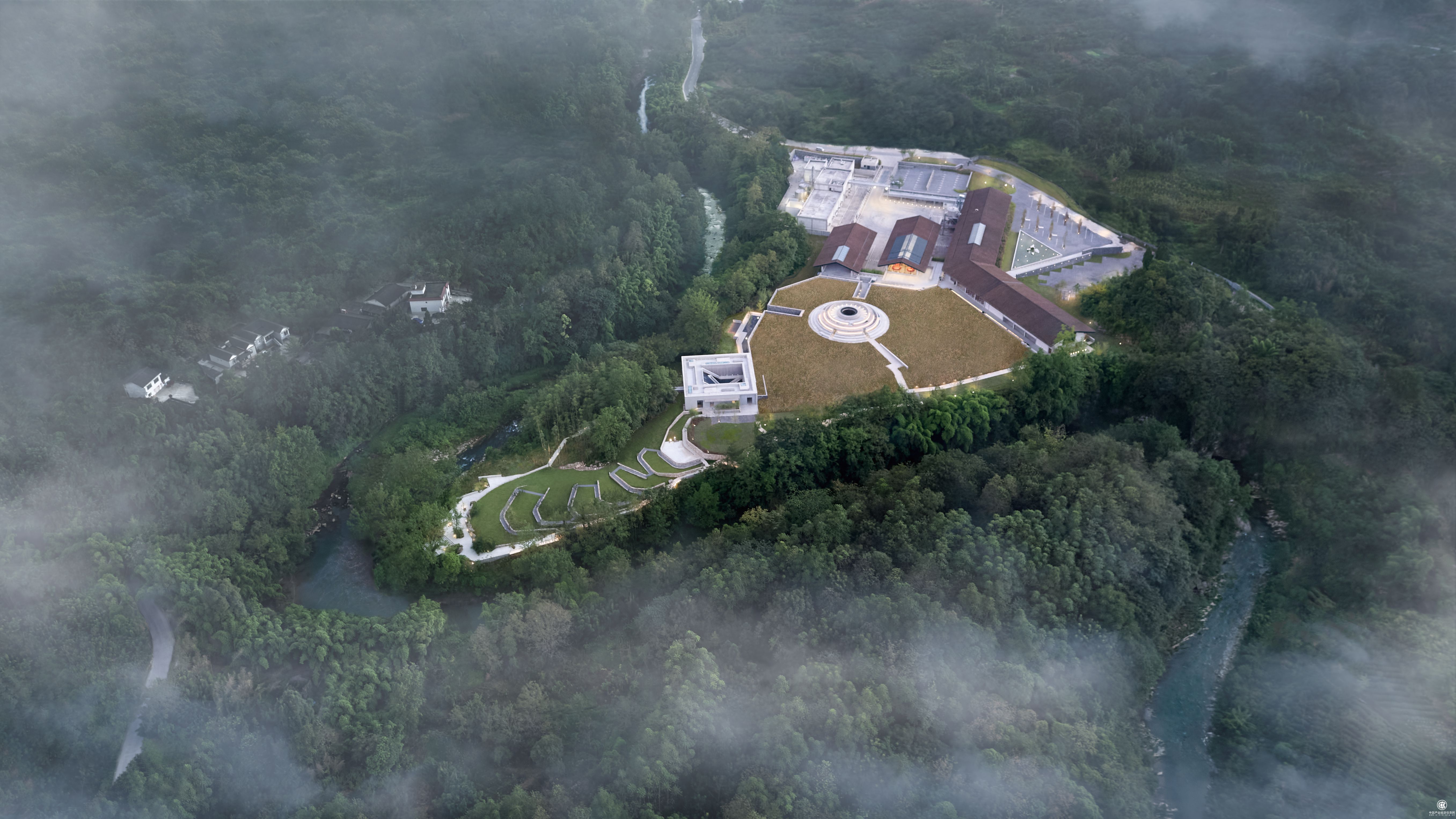 疊川麥芽威士忌酒廠發(fā)布元年單桶并推出私人定制服務