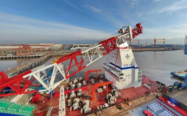 全球最先進140米級打樁船“一航津樁”建成交付