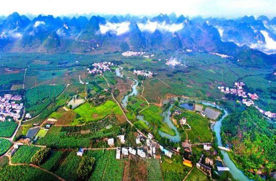 云南推動左右江革命老區(qū)紅色旅游發(fā)展