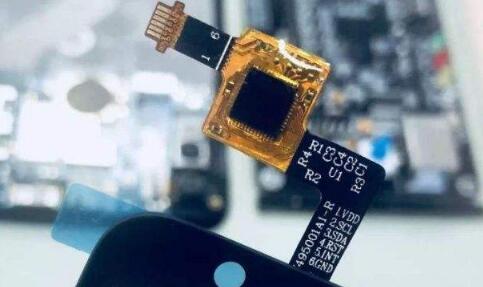 力通通信發(fā)布國內首款高性能5G射頻收發(fā)器芯片B20