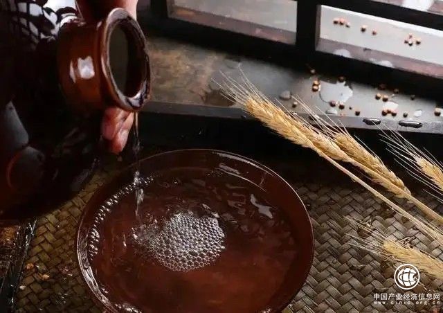  好兩口酒業(yè)：家有喜事，首選好兩口！