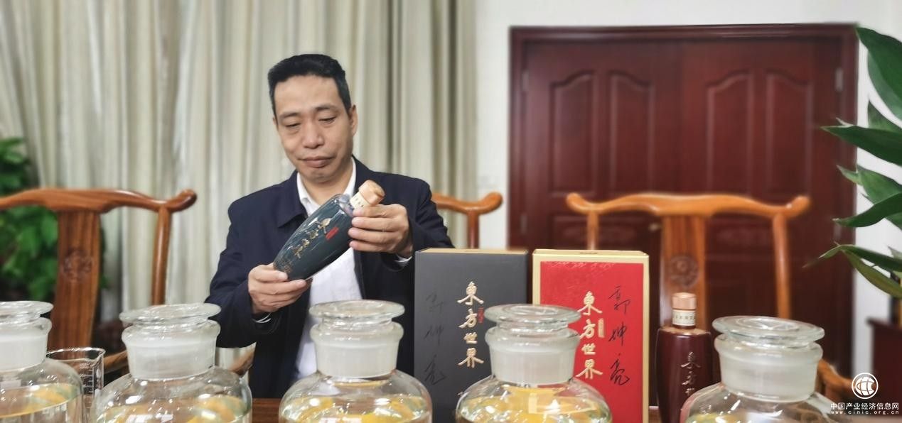  郭坤亮：中國首位釀酒博士后，匠心打造東方世界酒