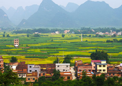 荒山變景區(qū)，農(nóng)民吃上“旅游飯”