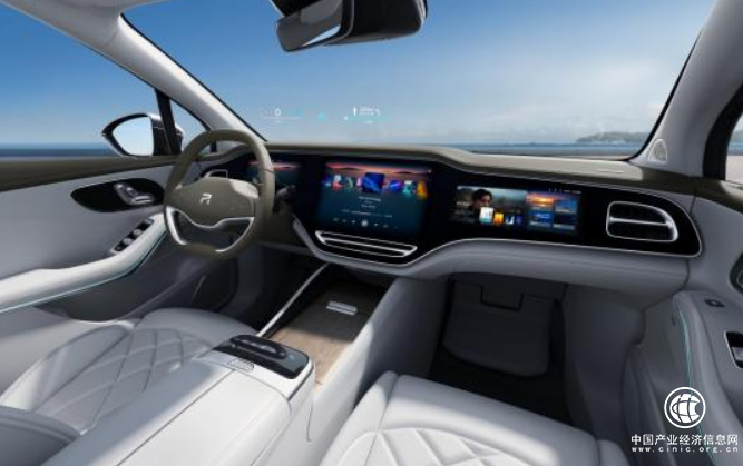  飛凡R7多項(xiàng)硬核創(chuàng)新科技加持，全面提升駕乘體驗(yàn)