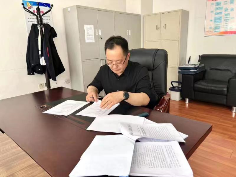 黑龍江富?？h司法局扎實(shí)推進(jìn)能力作風(fēng)建設(shè)年活動(dòng)