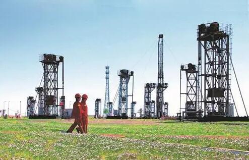 共筑生態(tài)文明之基 走好綠色發(fā)展之路 中國石油發(fā)布《2021年環(huán)境保護公報》