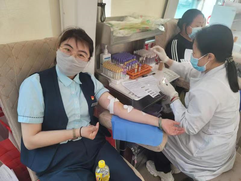 黑龍江省富?？h郵政分公司開(kāi)展自愿獻(xiàn)血活動(dòng)