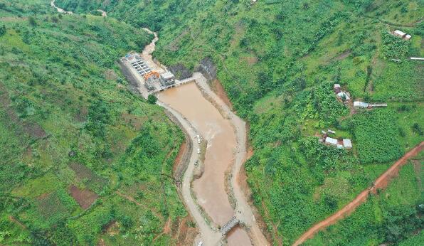 我國援外在建最大水電站全部投產(chǎn) 中國電建設計施工