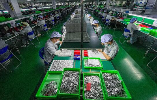 開工率、產(chǎn)能恢復(fù)率連續(xù)上升 機器“轉(zhuǎn)起來” 復(fù)工達產(chǎn)跑出加速度