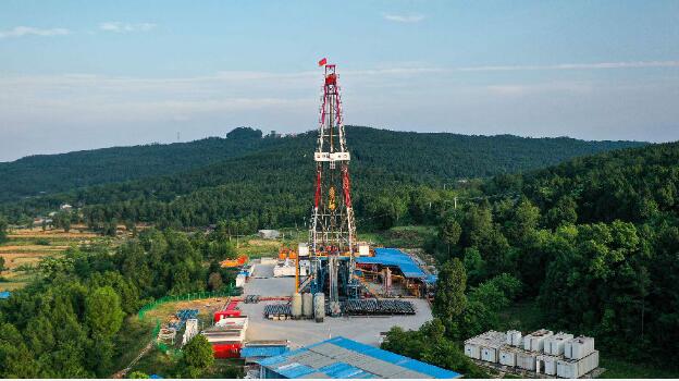 超9000米！中國石油創(chuàng)國內陸上最深氣井紀錄