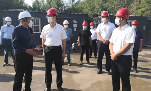 看工地 進企業(yè) 下礦井——山東濟寧兗州區(qū)委副書記、區(qū)長王營深入生產(chǎn)一線查安全