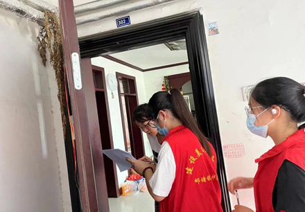 疫情防控暖心上門，反詐宣傳平安到家