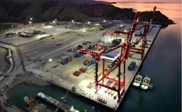 由中交集團(tuán)承建的東帝汶帝巴集裝箱碼頭正式開(kāi)港