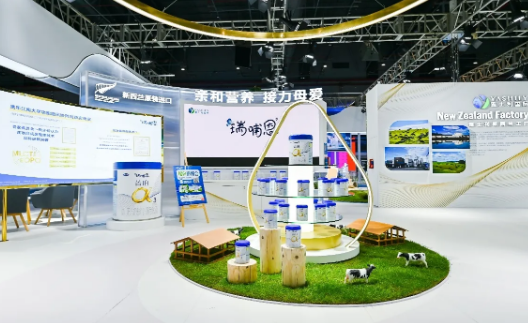 五屆進(jìn)博會見證成長“世界?！?蒙牛向世界發(fā)出中國乳業(yè)強(qiáng)音