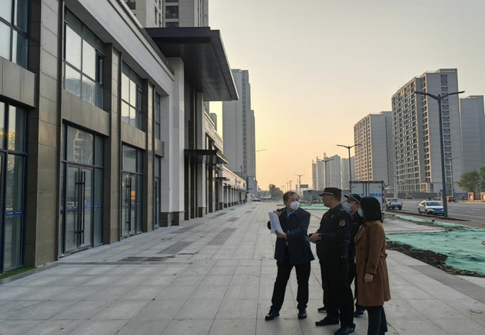 山東濟寧高新區(qū)：美化門頭牌匾，提升城市“顏值”