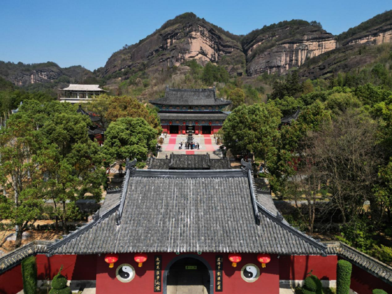 瀘溪河上識(shí)山水 正一觀里覓仙蹤——江西龍虎山漫游散記