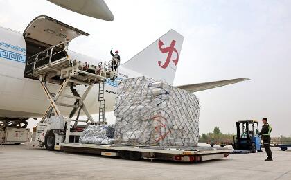 “空中絲路”再添新動力 河南首架跨洋寬體貨機(jī)投運(yùn)