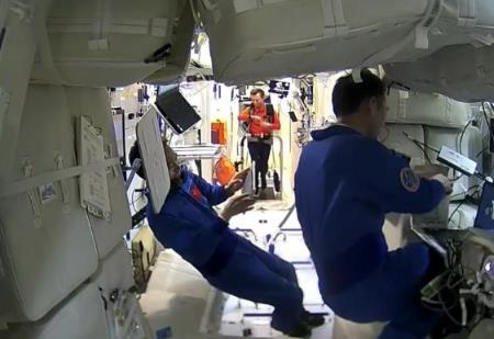 多個“首次”！神舟十五號乘組空間站科學實驗成果豐碩