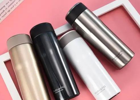 價(jià)差近十倍，高端保溫杯“高”在哪兒？專家表示： 優(yōu)質(zhì)保溫杯“真空壽命”可達(dá)八到十年