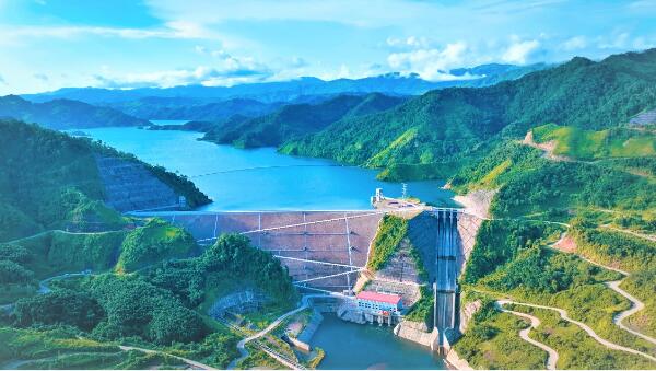 中國電建“八站一中心”持續(xù)賦能老撾電網(wǎng)平穩(wěn)運行