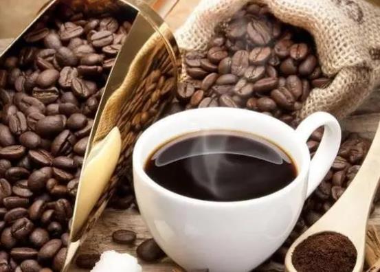 現(xiàn)磨咖啡陷入價(jià)格戰(zhàn) 平價(jià)策略能否贏市場