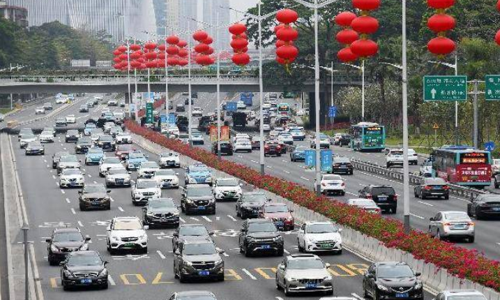 “五一”假期，中國交通顯實力