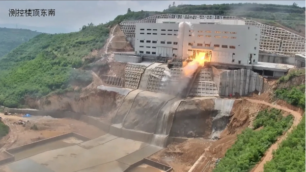 雙工位！700噸級！亞洲最大推力試車臺試驗(yàn)?zāi)芰υ偕?></a></div><!-- img end -->	<div   id=