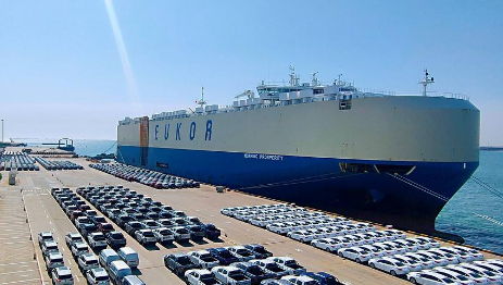 一季度中國(guó)汽車(chē)出口世界第一 還帶火了這個(gè)行業(yè)