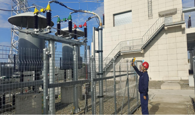 用“風光”守護盛夏清涼 三峽能源打響能源保供攻堅戰(zhàn)