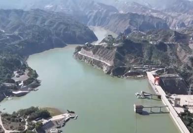 劉家峽加大水庫(kù)出庫(kù)流量 保障灌區(qū)灌溉水源穩(wěn)定供給