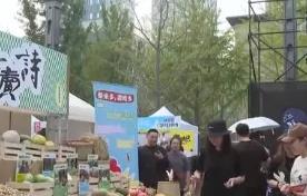 看展覽、逛市集、享美食……新場景新需求成為激發(fā)消費(fèi)“流量密碼”