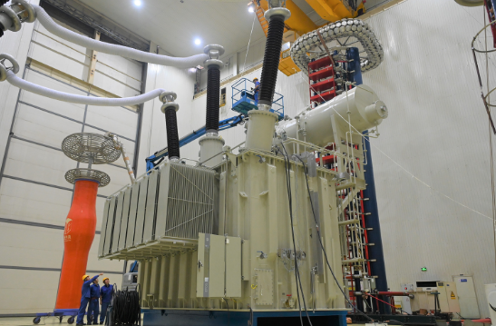 保變電氣出口幾內(nèi)亞電抗器通過(guò)出廠試驗(yàn)