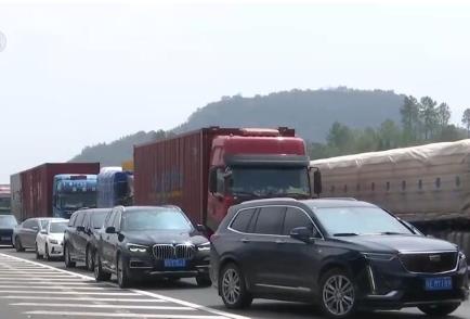 熱門更熱、冷門不冷 “雙節(jié)”假期交通出行顯現(xiàn)新特點