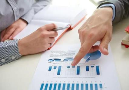 年培養(yǎng)約8萬人 數(shù)字技術工程師培育項目加快推進