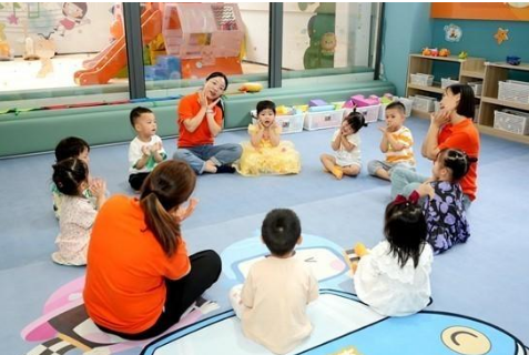 國家衛(wèi)生健康委發(fā)布《托育機(jī)構(gòu)質(zhì)量評(píng)估標(biāo)準(zhǔn)》