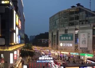 消費(fèi)場(chǎng)景豐富、現(xiàn)代物流完善、供應(yīng)鏈下沉……縣域消費(fèi)潛力不斷釋放