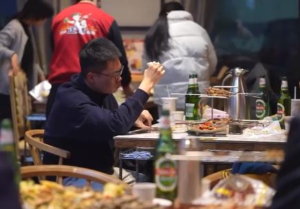 火爆“出圈”過去半年多，淄博燒烤現(xiàn)狀如何？