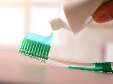 “生鮮燈”全面禁用、牙膏產(chǎn)品宣傳有新標(biāo)準(zhǔn)，12月新規(guī)來了