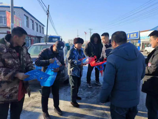 20231212114424902.jpg 發(fā)放宣傳單.jpg