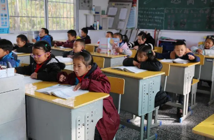 多部門發(fā)文：到2026年農(nóng)村留守、困境兒童監(jiān)護體系更加健全