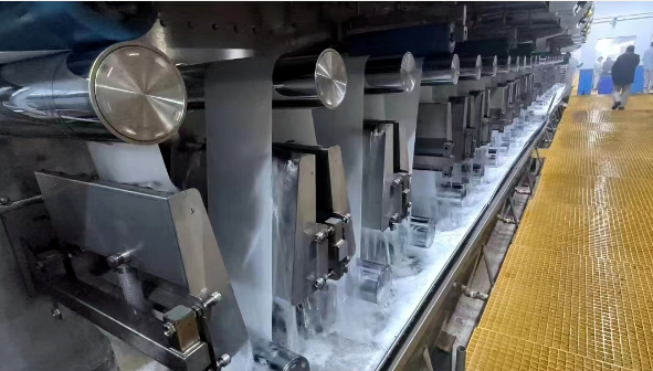 重大突破！阻燃Lyocell纖維萬(wàn)噸級(jí)生產(chǎn)線生產(chǎn)一次性開車成功