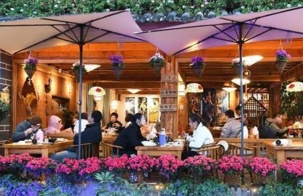 在激發(fā)消費(fèi)潛能中暢通經(jīng)濟(jì)循環(huán)——2024年開(kāi)年經(jīng)濟(jì)一線觀察之一