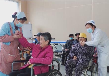 以政策之力促銀發(fā)經(jīng)濟(jì)再升級(jí) 提高億萬(wàn)老年人的幸?！爸笖?shù)”