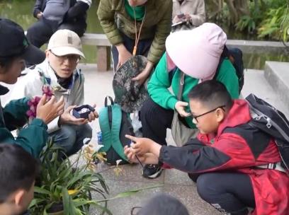 “沉浸式”感受中國燦爛傳統(tǒng)文化 多彩研學游實現(xiàn)研學“優(yōu)”