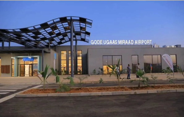 中國(guó)交建承建的埃塞俄比亞高地機(jī)場(chǎng)項(xiàng)目交工投用