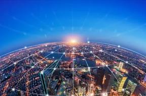 從承壓到突圍，三大運(yùn)營(yíng)商沖擊兩萬(wàn)億營(yíng)收大關(guān)